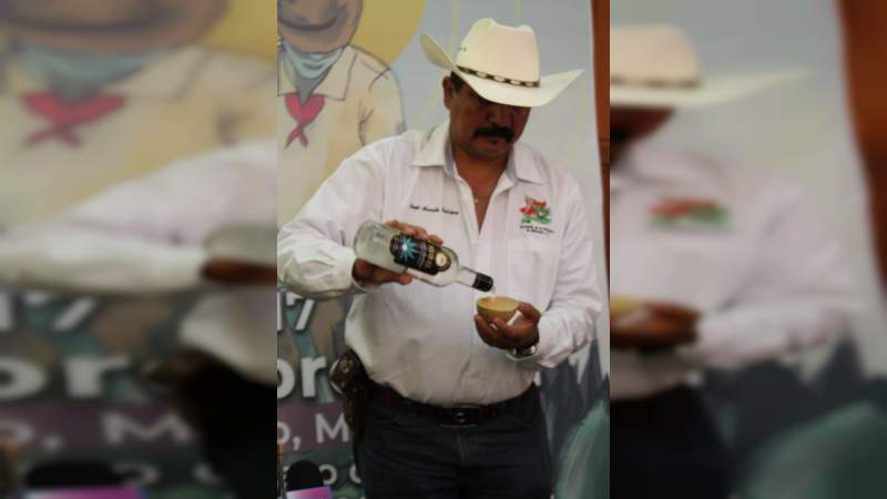 Anuncia Gobierno de Pátzcuaro “Mercadito Mezcalero” 