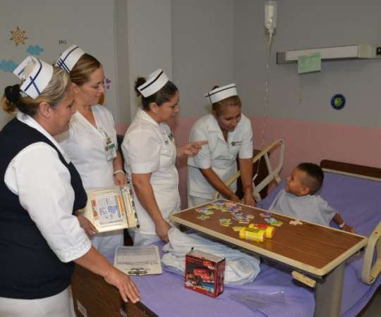 La Facultad de Enfermería ofrece registro para los cuatro Diplomados con calidad de Especialidad  - Foto 1 