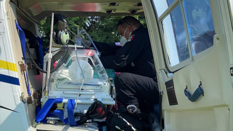 Recién nacido es trasladado de Huetamo a Morelia, por complicaciones