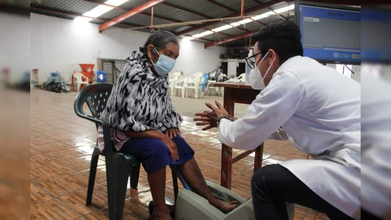 Da inicio Jornada de Salud Integral en comunidad de Santa Juana en Pátzcuaro, Michoacán