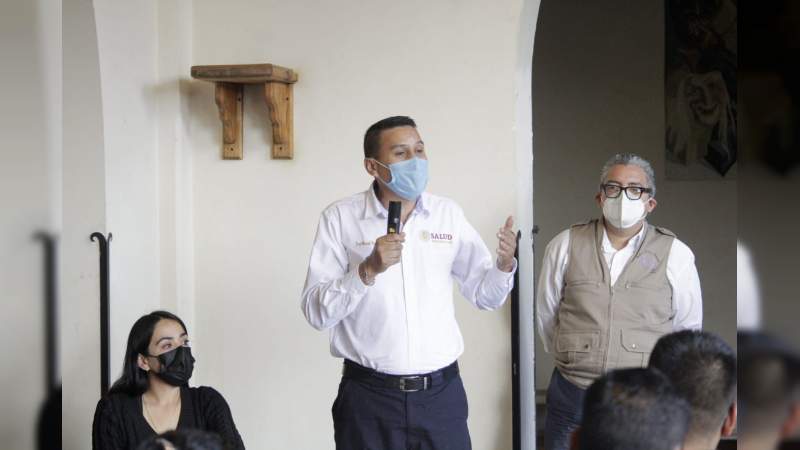 Dan continuidad a trabajos sanitarios para celebrar Noche de Muertos en Pátzcuaro 