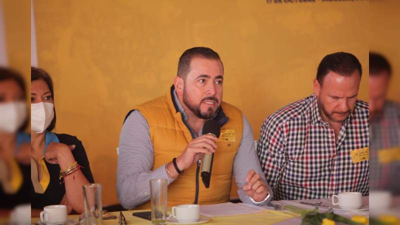 Fortalecer gobiernos locales para garantizar resultados efectivos a la población: Humberto González