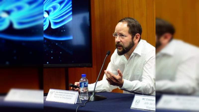 Otorgan Premio Estatal de Ciencia 2021 a investigador de la UNAM 