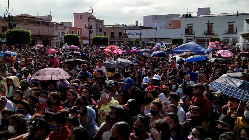 Ayuntamiento de Morelia, Michoacán, se deslinda de responsabilidades por el desbordamiento de personas en el Festival del Torito