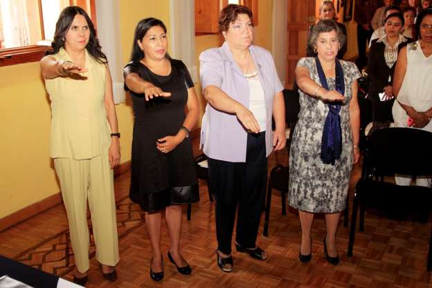 Profesoras e Investigadoras, pilares de la Universidad Michoacana: Ireri Suazo - Foto 1 