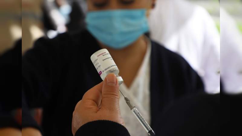 Registra Michoacán, avance del 49.3% en vacunación de jóvenes de 18 a 29 años 