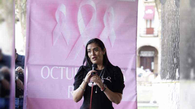 Gobierno de Pátzcuaro concientiza sobre el cáncer de mama