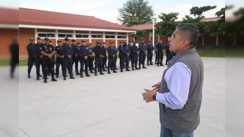Supervisa Reyes Ortega operatividad del Cuartel de la Policía Michoacán Región Apatzingán y Subcentro C5i