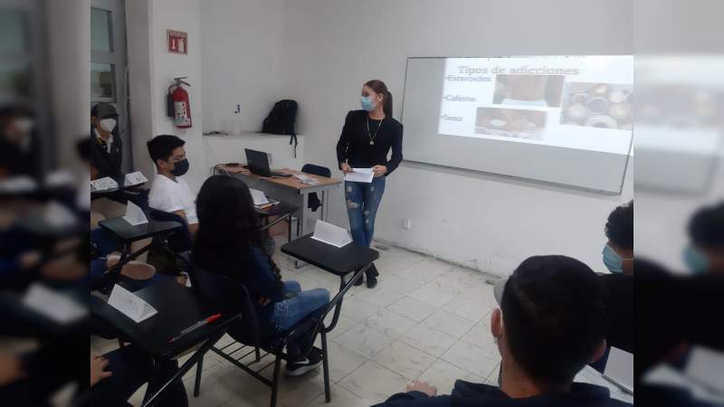 Imparte SSPTYVM pláticas en materia de prevención a alumnos de la Preparatoria ICEP