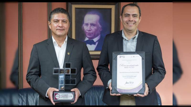 Recibe UMSNH reconocimiento en Innovación de la Gestión mediante las TIC