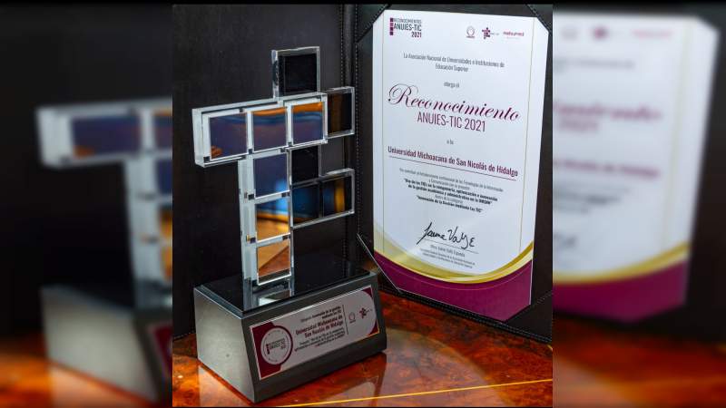 Recibe UMSNH reconocimiento en Innovación de la Gestión mediante las TIC