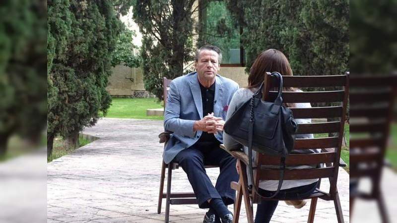 Alfredo Adame quebrado económicamente  tras perder demanda con Diana Golden 