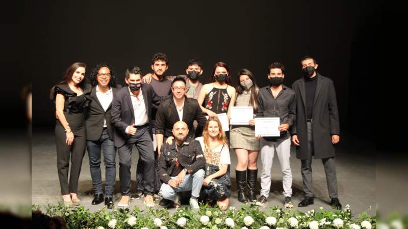 Realizan ceremonia de premiación a cortometrajes, en Zitácuaro  