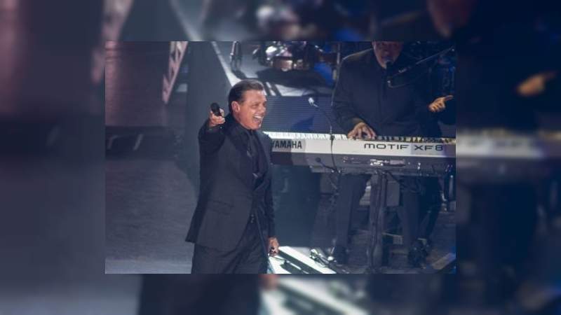 Luis Miguel asegura que su serie es mera ficción 