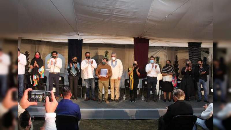 Recursos, piratería y marcas, principales problemas de los artesanos michoacanos: Castor Estrad