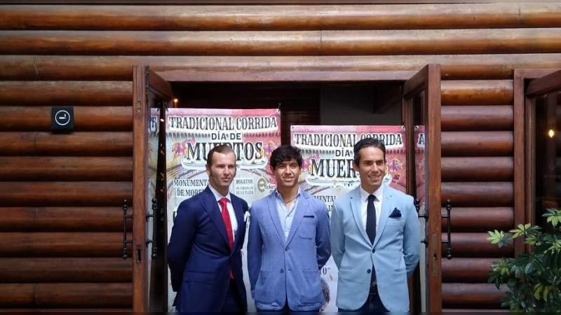 Con cartelazo de figuras mexicanas se reactiva hoy la Tradicional Corrida de Noche de Muertos en la Monumental de Morelia 