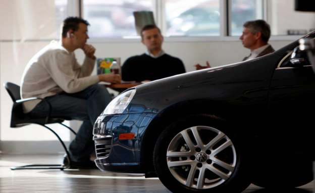 Aumentan las ventas de automóviles en México  