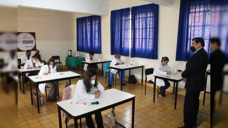 Obligatoria certificación de médicos generales en Michoacán: Dr. Maximino César Jiménez