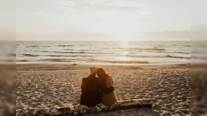 Pareja no vacunada fallece semanas antes de su boda 