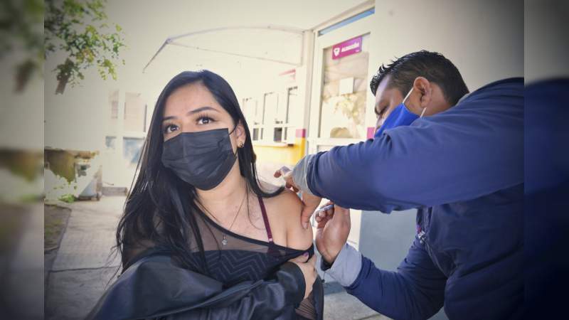 Da inició campaña de vacunación contra la influenza en Tarímbaro 