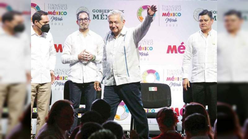 AMLO: "México ya está saliendo del túnel", asegura los empleos están a la alza 