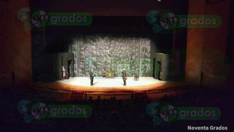 "La dama de Negro" celebra 25 años con visita a Morelia, Michoacán 