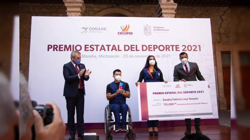 Entrega Cecufid Michoacán premiación estatal del deporte 2021