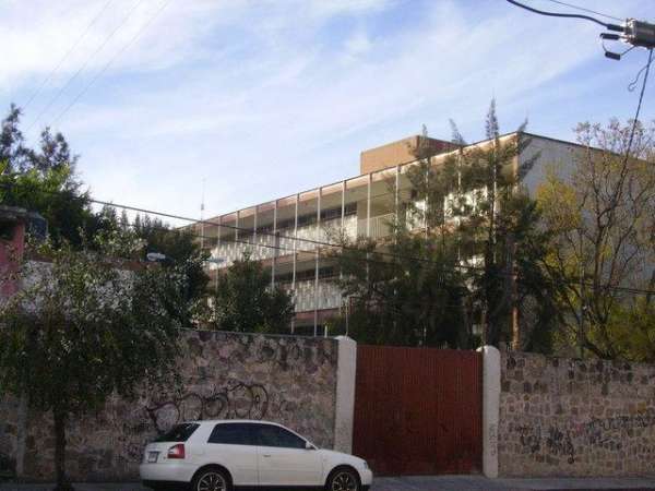 Maestro es denunciado de acoso a una menor de 15 años en Morelia  