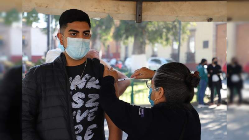 Aplicadas más de 324 mil dosis de vacuna contra la influenza en Michoacán 
