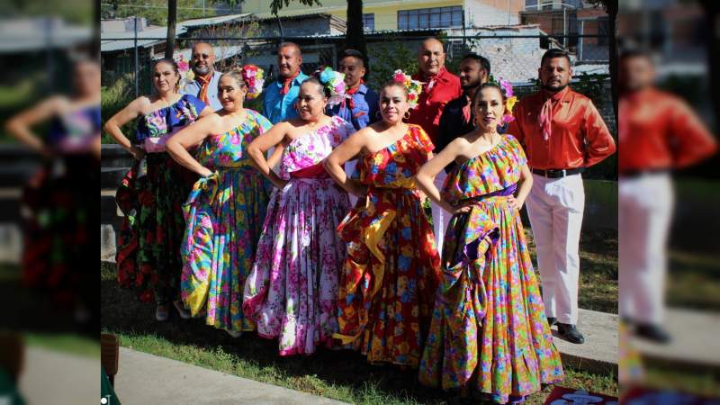  Alma de México, ballet folklórico que cautiva por su rico repertorio y destreza de sus integrantes