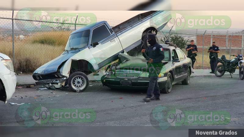Persona en estado de ebriedad causa fuerte accidente, en La Piedad, Michoacán 