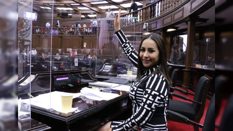 Fundamental crear un registro público de agresores sexuales y deudores alimentarios: Gloria Tapia 