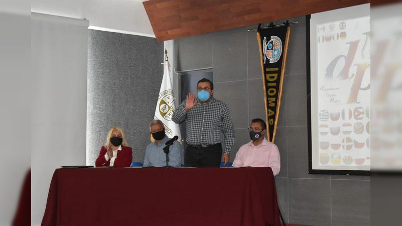 Alumnos de la Prefeco “Melchor Ocampo”, obtienen certificación Cambridge