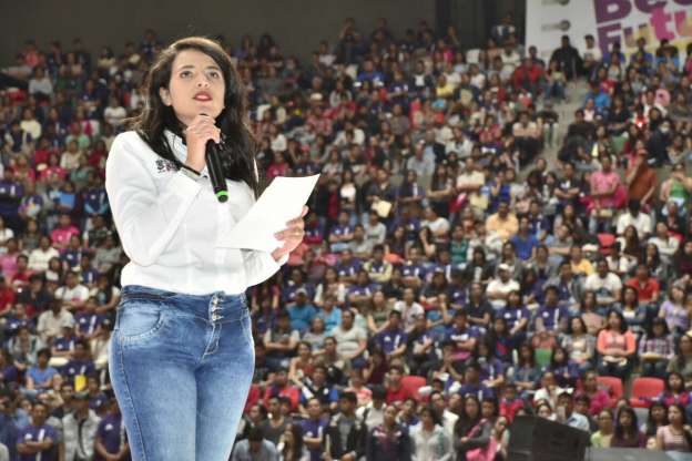 Beca Futuro, compromiso con los jóvenes de Michoacán: Giulianna Bugarini Torres 