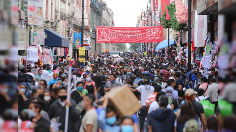 Familias mexicanas gastarán hasta 8 mil pesos más estás fiestas navideñas debido a la inflación 