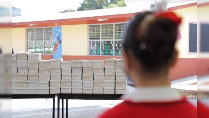 Entregará Gobierno de Morelia zapatos escolares a niñas y niños de educación básica 