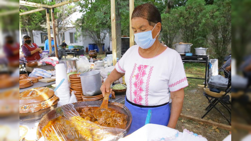 Este fin de semana, última jornada de Cocineras Tradicionales en Casa Michoacán 