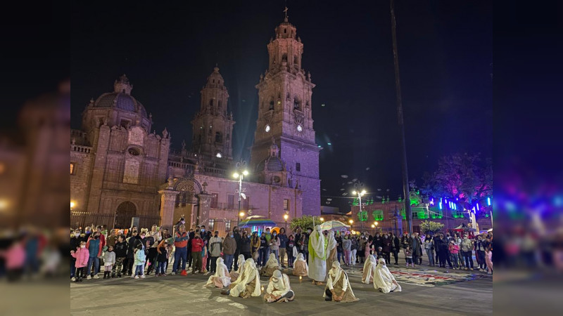 Tradiciones y unión familiar, se vivieron en Morelia con la Pastorela Ambulante