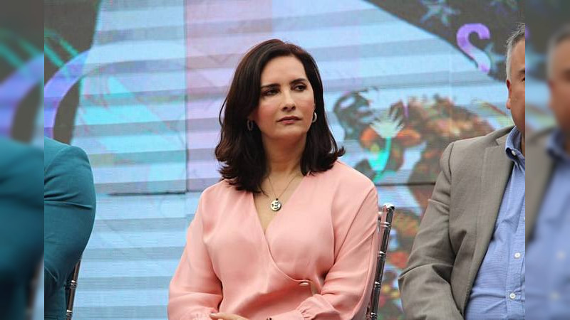 Macarena Chávez, diputada federal, habla sobre el compromiso que tiene el gobierno federal con los migrantes  