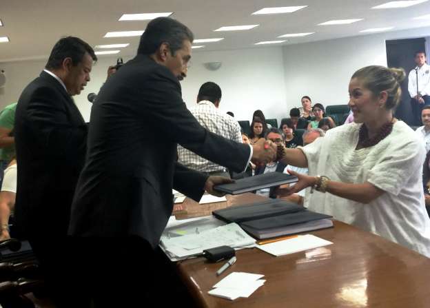 Consolidación de calidad académica, nuevas carreras y ampliación de cobertura, logros del 2015, celebra el Rector de la UMSNH 