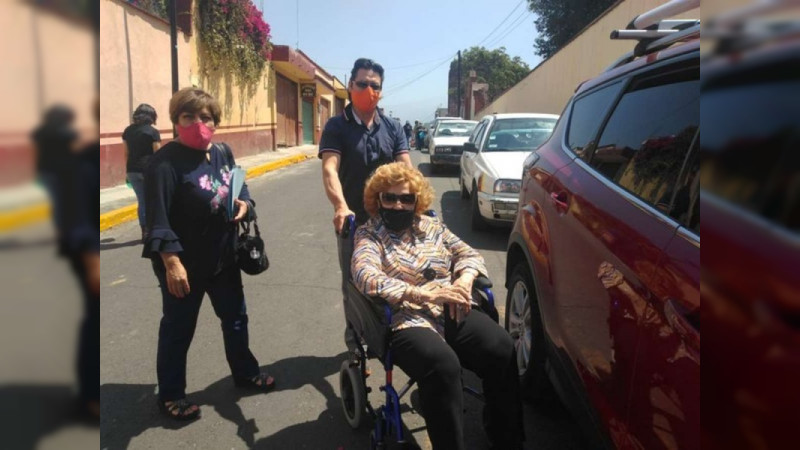 Es hospitalizada de emergencia la actriz Silvia Pinal por Covid-19 