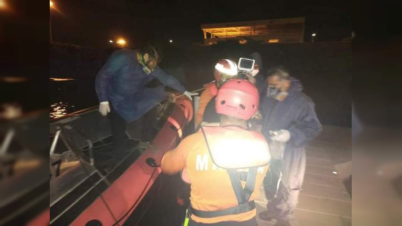 La Secretaría de Marina realizó evacuación médica a tripulante de un buque mercante, en Lázaro, Cárdenas, Michoacán