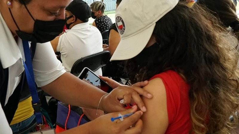 El miércoles inicia vacunación contra Covid-19, para trabajadores de la educación en Michoacán 