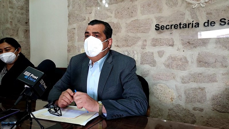 En Michoacán hay 24 sospechosos de variante Ómicron: Elías Ibarra 