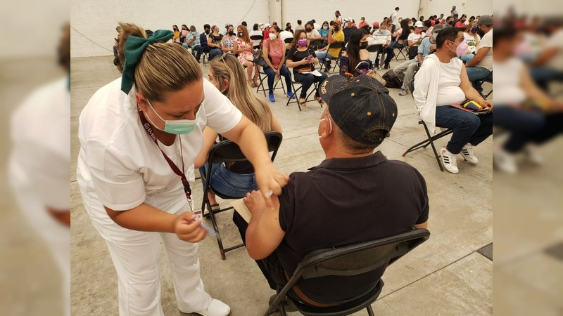 La SEE se prepara para vacunar al magisterio  