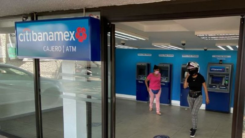 Empresa de Monterrey ofrece 16 mil mdd en criptomonedas por Banamex 