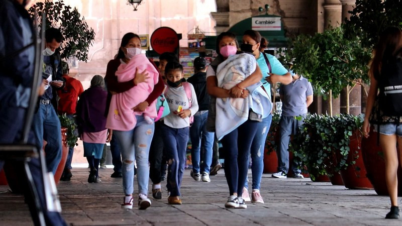 Disminuyen casos de covid en Michoacán este domingo; SSM reportó 867 contagios 