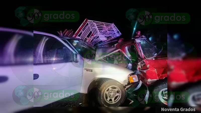 Choque en Zitácuaro, Michoacán deja tres heridos; entre ellos un menor