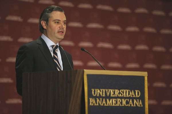 A los maestros que falten a clases se les aplicarán descuentos a su salario, advierte Nuño Mayer ante paro nacional 