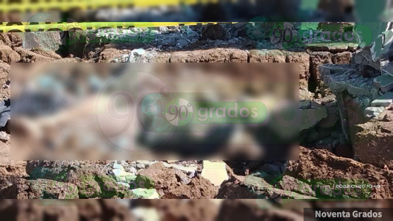 Albañil muere aplastado por una barda, en la Tenencia de Ario de Rayón, municipio de Zamora  